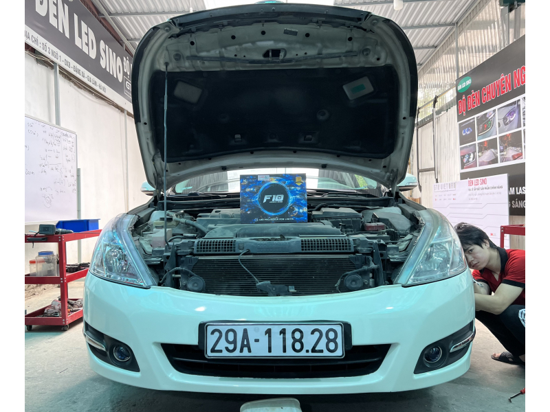 Độ đèn nâng cấp ánh sáng Nâng cấp bi gầm F10 cho Nissan Teana